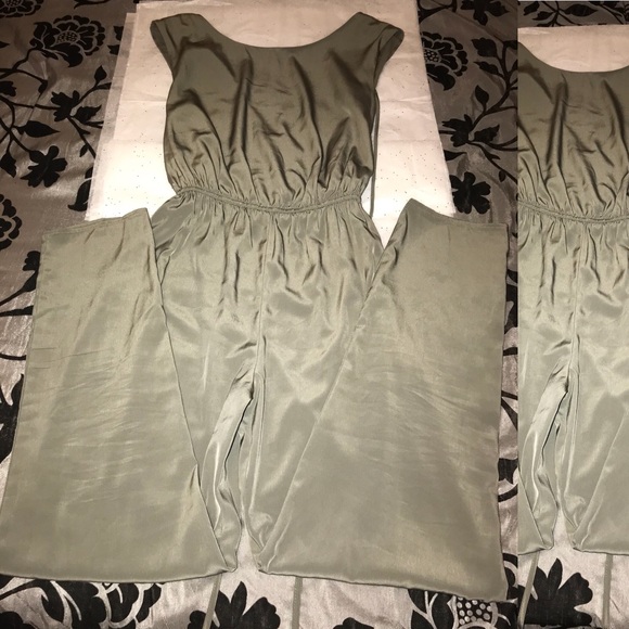 Forever 21 Jumper - Picture 2 of 2